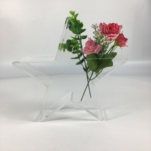 акриловая ваза для цветов уникальной формы