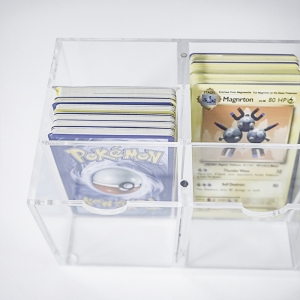 Коробка дисплея карточки TCG новых случаев игры Pokemon изготовленная на заказ акриловая с основанием 
