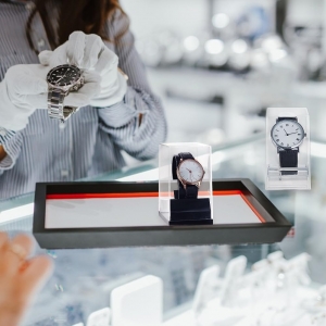 Дисплей и футляр для хранения часов Yageli Clear Watch 