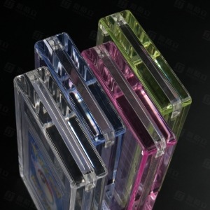 Цветная акриловая коробка для показа PSA-карт 