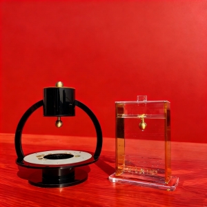 Современный люцит Маим Ахароним