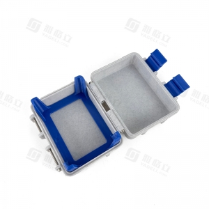 Регулируемый футляр для прессования коллекционных карточек, напечатанный на 3D-принтере. 